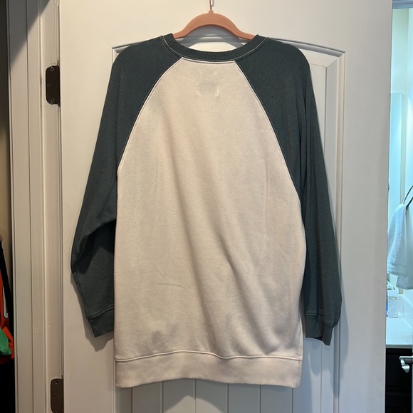 American Eagle Oversized Top - Picture 2 of 3